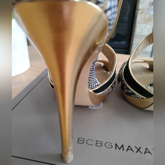 BCBG MaxAzria Criss Cross High Heel Sandals - Picture 8 of 11